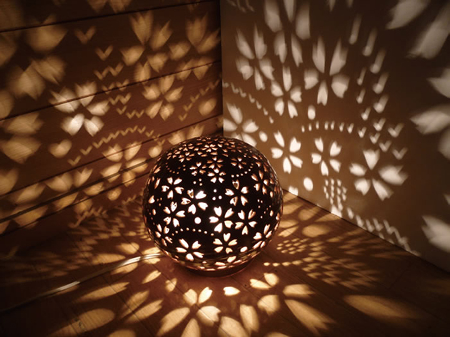 雰囲気のあるランプ　伝統工芸品 雰囲気のあるランプ 伝統工芸品