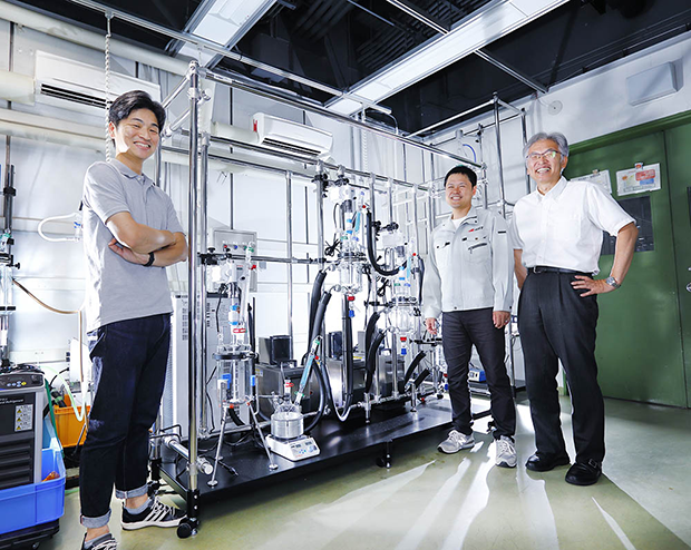 複合素材プラスチックを循環利用するケミカルリサイクルの新たな技術