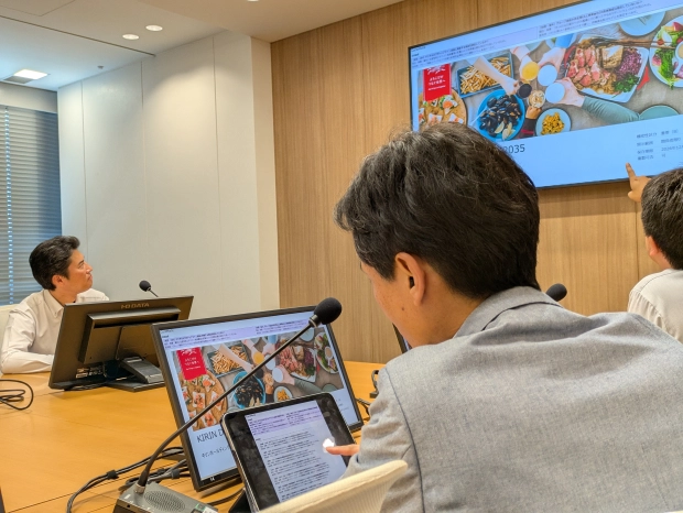 使用イメージ。「CoreMate」が抽出した論点・意見が画面上に提示される