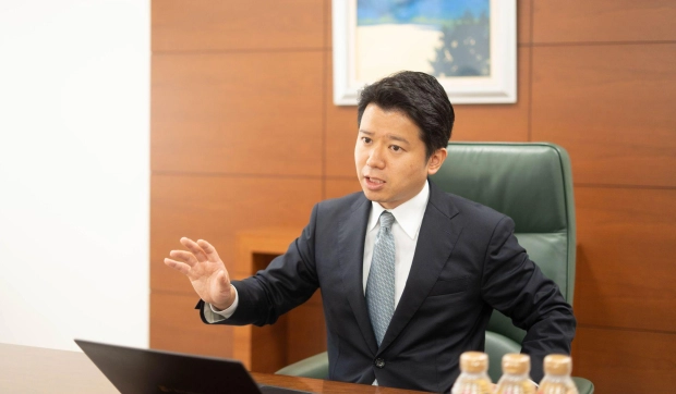 花岡周一郎氏