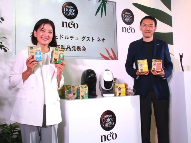 ネスレ日本の島川基氏（右）と山敷千織氏