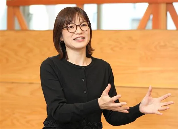 宮田礼美（みやた・れみ）　経済産業省スポーツ産業室係長。2010年、セントラルスポーツ入社。2年間店舗でのインストラクター業務を経験後、本社人事部に配属。育休取得後副店長として現場復帰。2021年、店長に昇格。2025年7月より経済産業省出向・現職