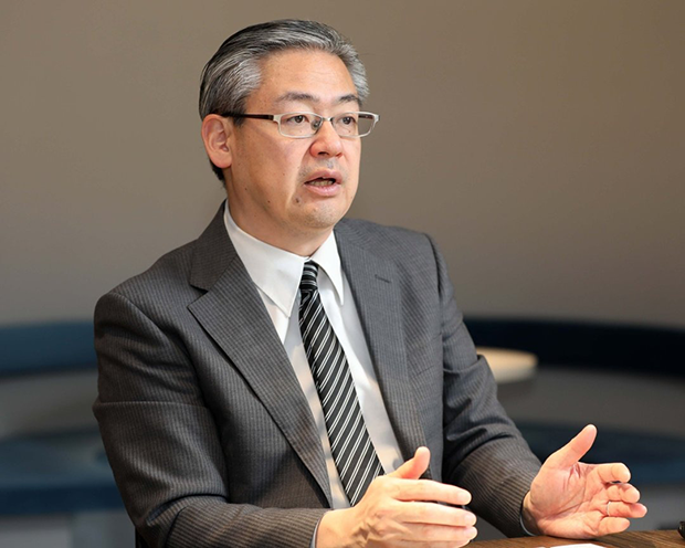 中小企業庁事業環境部企画課の佐伯徳彦課長