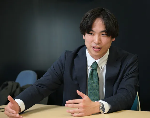 依田大希（よだ・たいき）　経済産業省情報経済課デジタル戦略室・国際室総括係長。2023年入省後、サービス産業政策の総合調整、原子力発電に係る広報政策・立地政策を担当。2025年6月より現職。