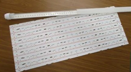 同社が製造するLED照明のプリント基板