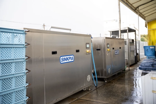 生ゴミを分解・水化する処理機野菜残渣の量を減らすことでパッカー車による回収頻度が減少輸送コストとCO2の大幅削減が実現