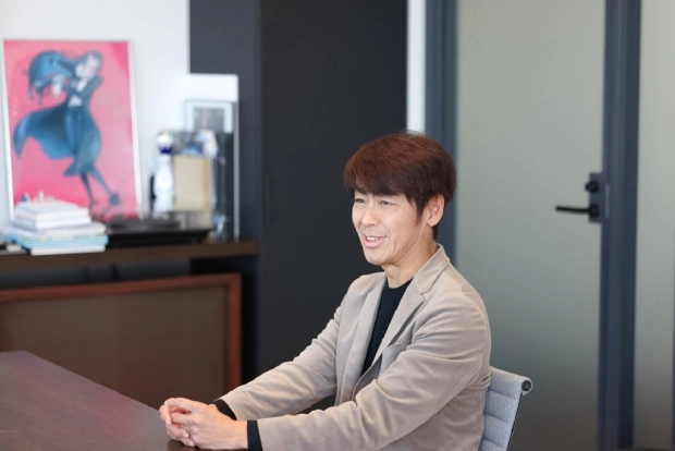 「野球やサッカーと同様、音楽も世界で競う時代です。厳しい面もありますが、日本の才能をもっと世界に広めていきたい」と夢を語る