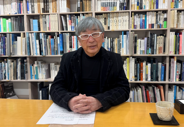 「1970年の大阪万博は社会、経済、文化の様々なものが切り替わる節目だった」と語る伊東豊雄氏
