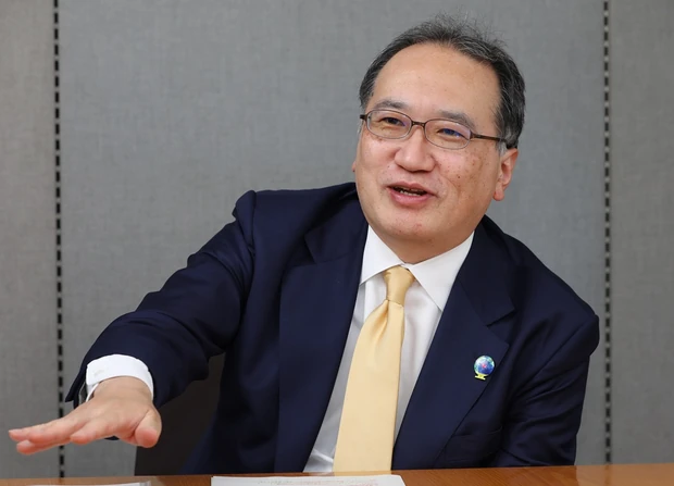 野原諭局長と齊藤裕理事長の対談風景