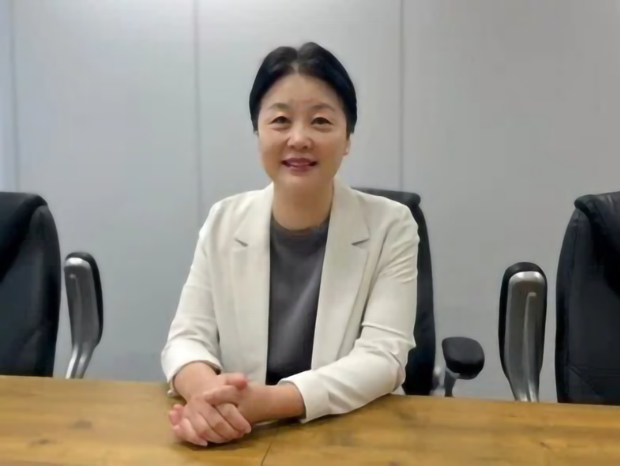 コスメディ製薬株式会社　権社長