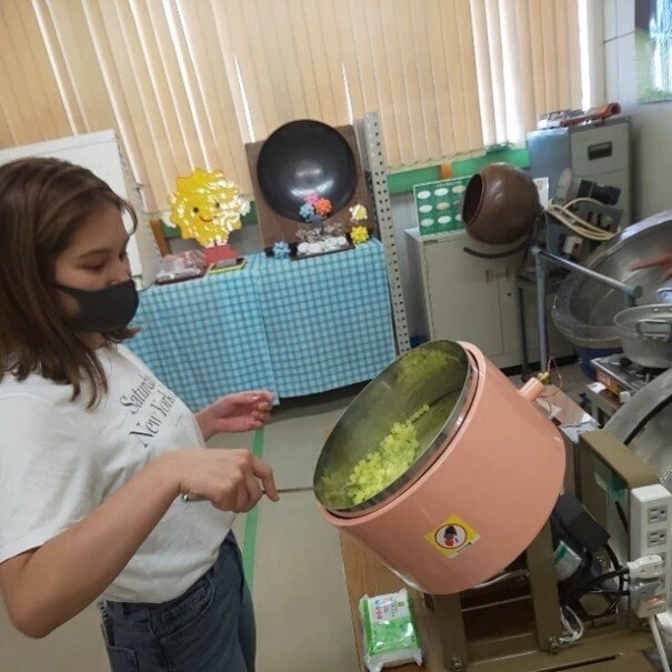 金平糖手作り体験の様子